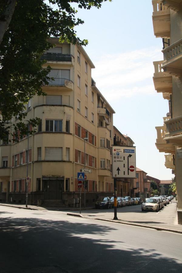 Davide & Mary Friendly House Apartman Novara Kültér fotó